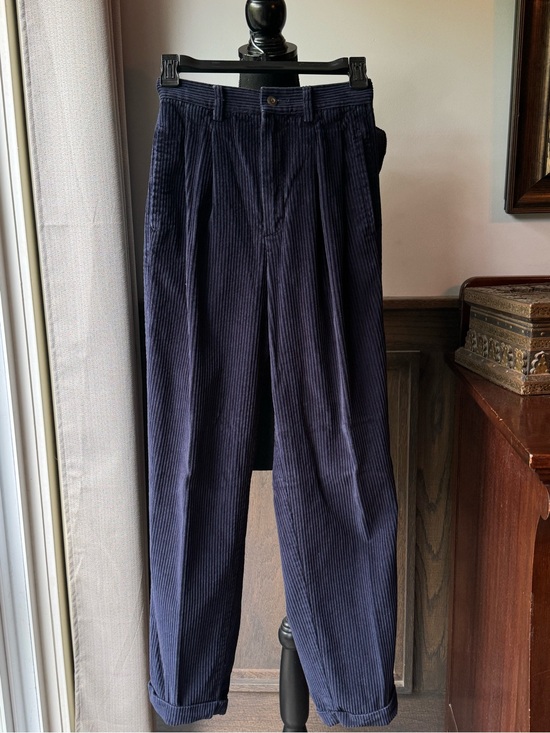 Eddie Bauer Pants - Eddie Bauer Navy Corduroy Pleated Trousers Sz 2 EUC